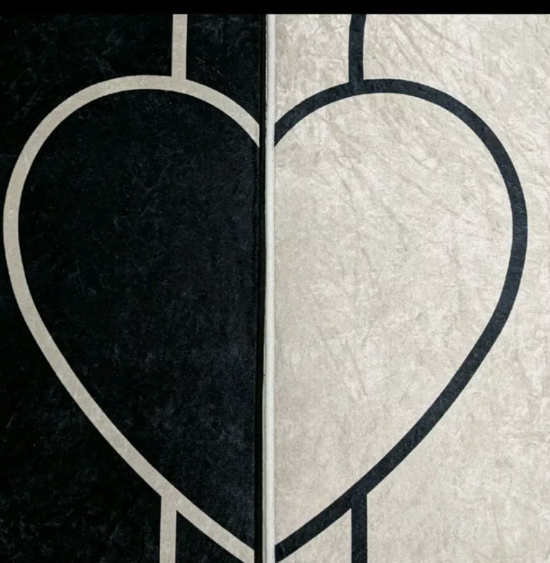 Matching Heart Couples Prayer Mats