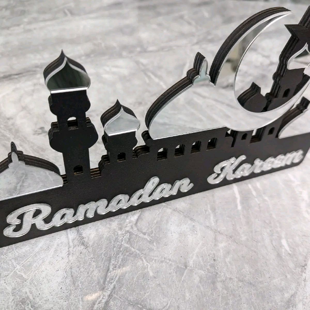 Decorate your own Ramadan Kareem Mosque fun decor