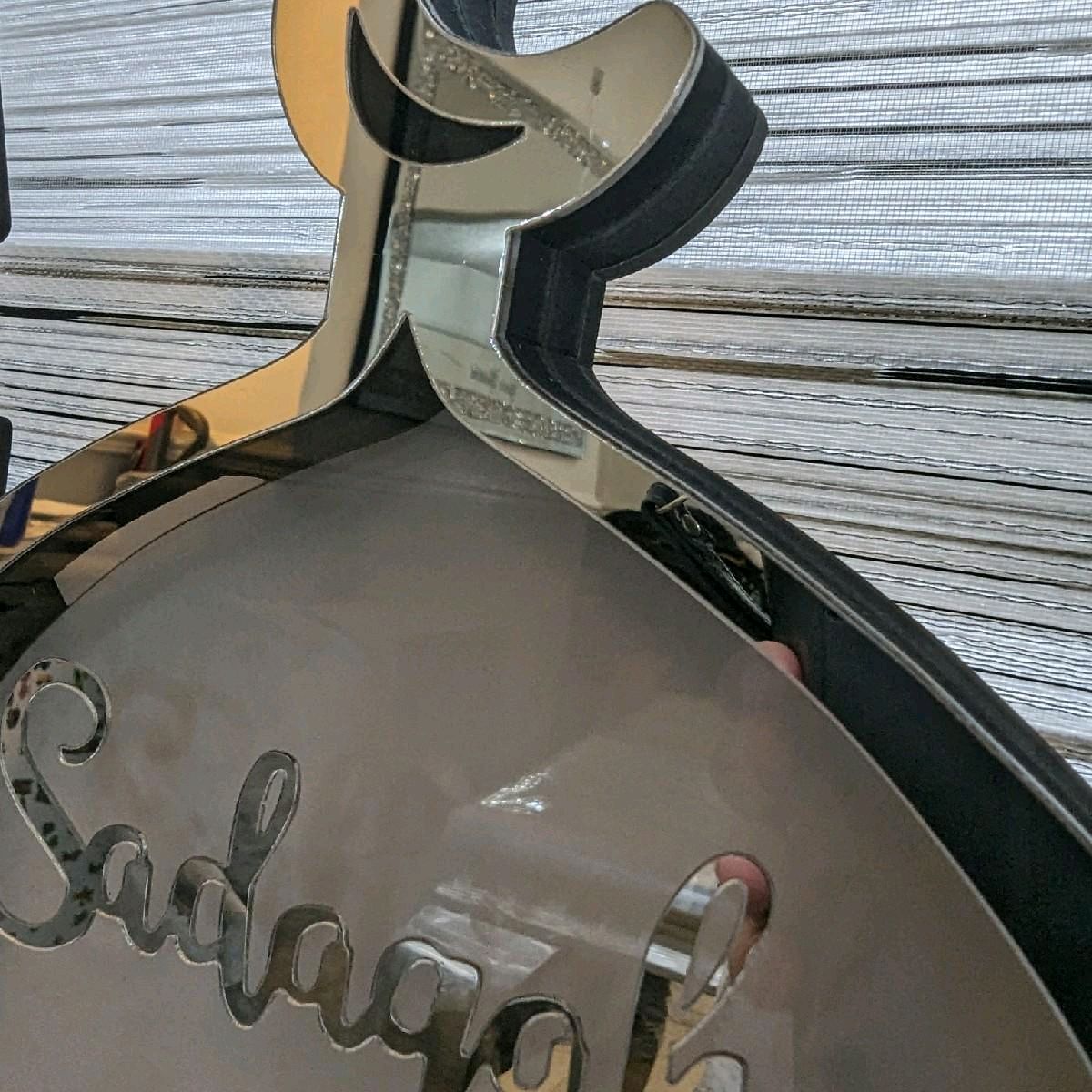 Sadaqah Mosque Shape Coin Charity Box